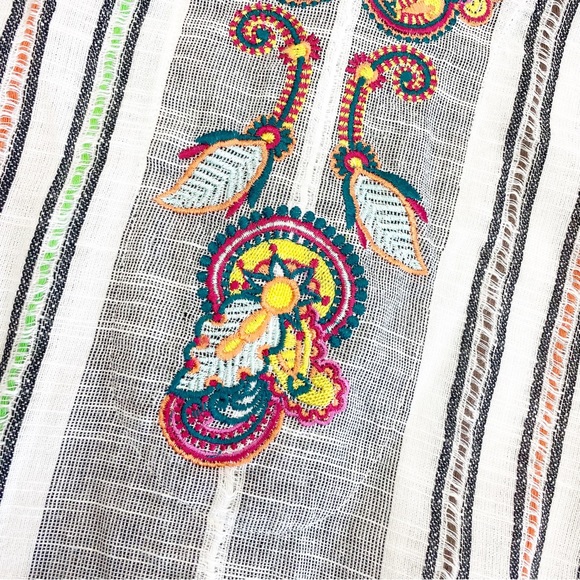 NEW Soft Surroundings Brookhaven Aruba Floral Embroidered Longline Cotton Tunic - Picture 10 of 14